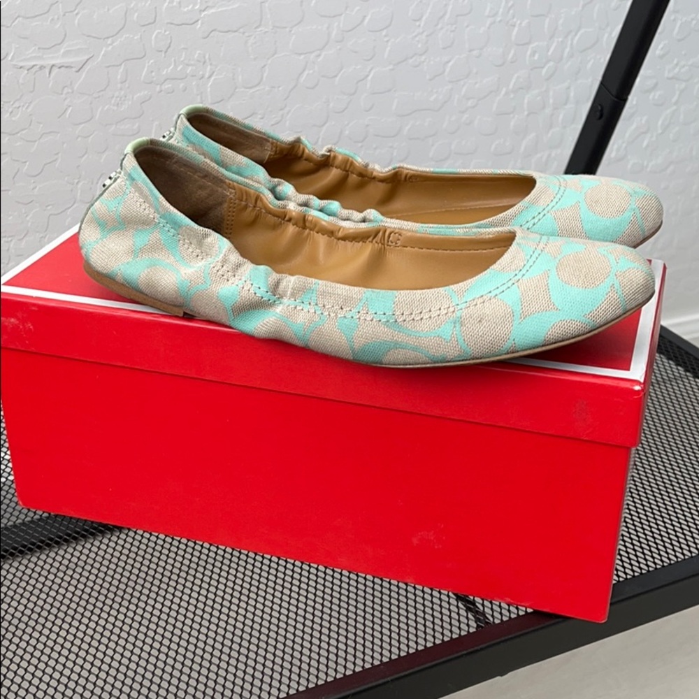 Coach Flats
